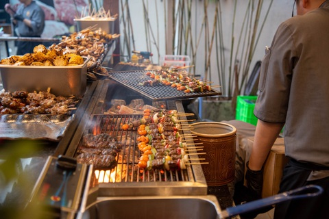 Trọn vẹn tinh hoa ẩm thực nướng Nhật Bản Yakiniku và Yakitori trong 1 địa điểm - Ảnh 4. Trọn vẹn tinh hoa ẩm thực nướng Nhật Bản Yakiniku và Yakitori trong 1 địa điểm - Ảnh 4.