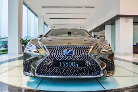 Xe sang hybrid - như hổ mọc thêm cánh - Ảnh 5. Xe sang hybrid - như hổ mọc thêm cánh - Ảnh 5.