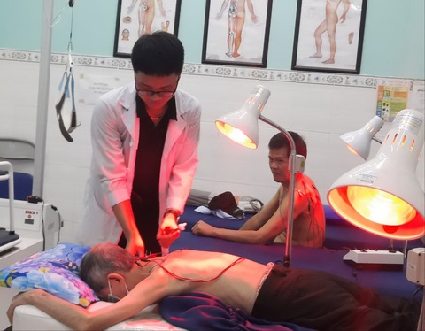 Không ngờ trạm y tế như bệnh viện - Ảnh 1. Không ngờ trạm y tế như bệnh viện - Ảnh 1.