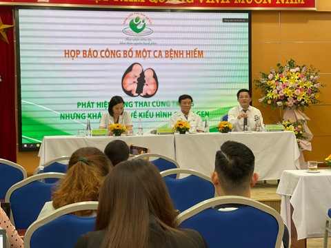 Ghi nhận ca song thai cùng trứng khác giới tính đầu tiên tại Việt Nam - Ảnh 1. Ghi nhận ca song thai cùng trứng khác giới tính đầu tiên tại Việt Nam - Ảnh 1.