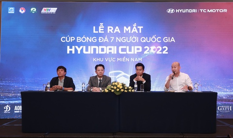 Cúp bóng đá 7 người quốc gia cạnh tranh cùng World Cup 2022 - Ảnh 1. Cúp bóng đá 7 người quốc gia cạnh tranh cùng World Cup 2022 - Ảnh 1.