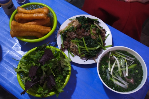 Cùng Phở xuống phố điểm danh phở ngon Hà Nội: Phở Sướng, Khôi Hói, Ngọc Vượng... - Ảnh 18. Cùng Phở xuống phố điểm danh phở ngon Hà Nội: Phở Sướng, Khôi Hói, Ngọc Vượng... - Ảnh 18.