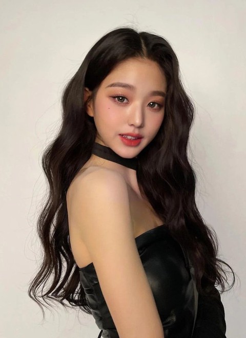 Nữ thần thế hệ mới K-pop bỏ thi đại học để quảng bá - Ảnh 3. Nữ thần thế hệ mới K-pop bỏ thi đại học để quảng bá - Ảnh 3.