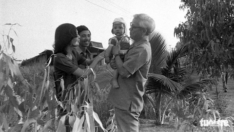 Phản hồi 9-11: Nhớ cố Thủ tướng Võ Văn Kiệt; Tiếp sức tân sinh viên vượt khó... - Ảnh 1. Phản hồi 9-11: Nhớ cố Thủ tướng Võ Văn Kiệt; Tiếp sức tân sinh viên vượt khó... - Ảnh 1.