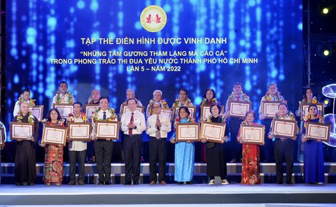 TP.HCM tuyên dương 101 gương thầm lặng mà cao cả - Ảnh 1. TP.HCM tuyên dương 101 gương thầm lặng mà cao cả - Ảnh 1.
