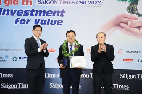 Nam A Bank được vinh danh Doanh nghiệp vì cộng đồng - Ảnh 1. Nam A Bank được vinh danh Doanh nghiệp vì cộng đồng - Ảnh 1.
