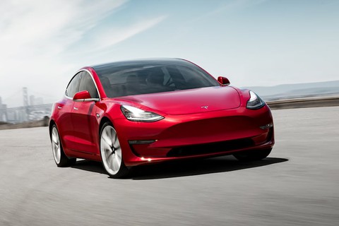 Người mua Tesla muốn tiết kiệm hơn gần 500 triệu đồng so với khách tiên phong - Ảnh 1. Người mua Tesla muốn tiết kiệm hơn gần 500 triệu đồng so với khách tiên phong - Ảnh 1.