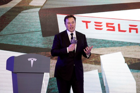 Tỉ phú Elon Musk bị soán ngôi người giàu nhất hành tinh trong chốc lát - Ảnh 1. Tỉ phú Elon Musk bị soán ngôi người giàu nhất hành tinh trong chốc lát - Ảnh 1.