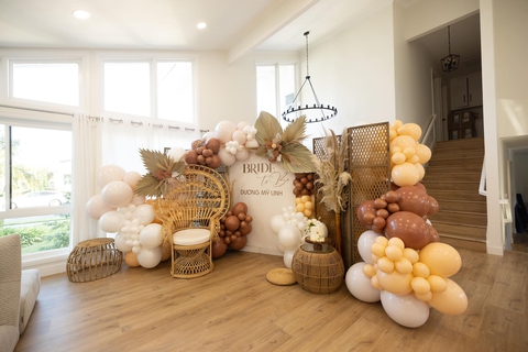 Hoa hậu Dương Mỹ Linh tổ chức tiệc đặc biệt trước ngày cưới, Trương Minh Cường giả làm chú rể - Ảnh 1. Hoa hậu Dương Mỹ Linh tổ chức tiệc đặc biệt trước ngày cưới, Trương Minh Cường giả làm chú rể - Ảnh 1.