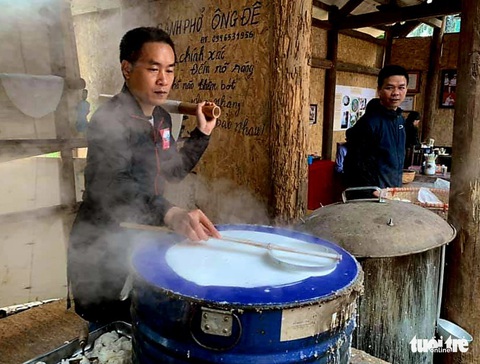 Làng Vân Cù danh tiếng phở Nam Định - Kỳ 3: Bí quyết bánh phở gia truyền - Ảnh 1. Làng Vân Cù danh tiếng phở Nam Định - Kỳ 3: Bí quyết bánh phở gia truyền - Ảnh 1.