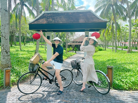 Ảnh vui sao Việt 10-12: Con gái Cường Đôla lí lắc bên mẹ và bà ngoại - Ảnh 5. Ảnh vui sao Việt 10-12: Con gái Cường Đôla lí lắc bên mẹ và bà ngoại - Ảnh 5.