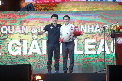 CLB TP.HCM đặt mục tiêu top 3 V-League 2023 - Ảnh 1. CLB TP.HCM đặt mục tiêu top 3 V-League 2023 - Ảnh 1.