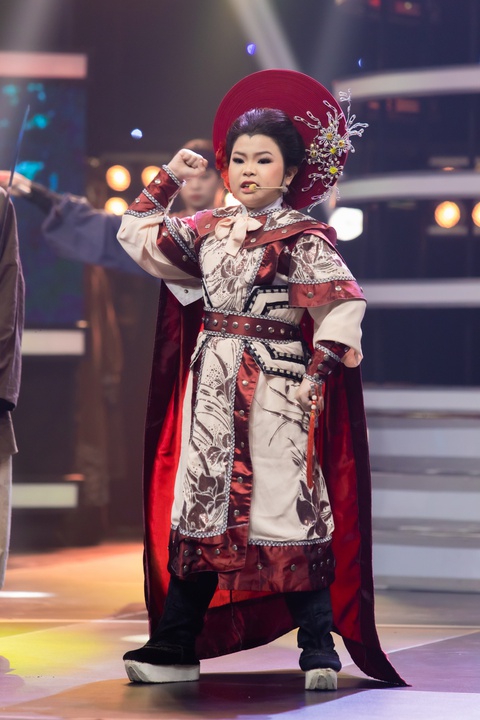 Xuất hiện... 3 Hòa Minzy quẩy cực sung ở Gương mặt thân quen 2022 - Ảnh 7. Xuất hiện... 3 Hòa Minzy quẩy cực sung ở Gương mặt thân quen 2022 - Ảnh 7.