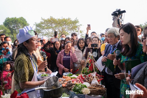 Chung kết Đi tìm người nấu phở ngon: từ miền núi phía Bắc tới miền Nam, có thí sinh từ Úc về thi - Ảnh 14. Chung kết Đi tìm người nấu phở ngon: từ miền núi phía Bắc tới miền Nam, có thí sinh từ Úc về thi - Ảnh 14.