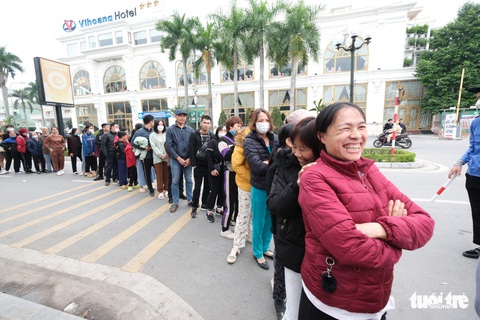 Ngày của phở 2022: Quá bất ngờ và cảm động về tình yêu dành cho phở! - Ảnh 8. Ngày của phở 2022: Quá bất ngờ và cảm động về tình yêu dành cho phở! - Ảnh 8.