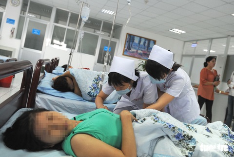Các khu công nghiệp cần mở trung tâm y tế cho công nhân - Ảnh 1. Các khu công nghiệp cần mở trung tâm y tế cho công nhân - Ảnh 1.