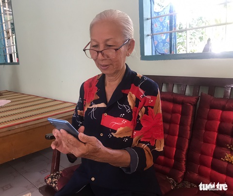 Cô giáo lấy bằng đại học thứ ba ở tuổi 70 - Ảnh 3. Cô giáo lấy bằng đại học thứ ba ở tuổi 70 - Ảnh 3.