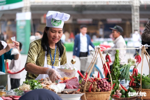 Chung kết Đi tìm người nấu phở ngon: từ miền núi phía Bắc tới miền Nam, có thí sinh từ Úc về thi - Ảnh 3. Chung kết Đi tìm người nấu phở ngon: từ miền núi phía Bắc tới miền Nam, có thí sinh từ Úc về thi - Ảnh 3.