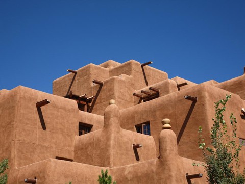 Những ngôi nhà pueblo hồi sinh ở Santa Fe - Ảnh 3. Những ngôi nhà pueblo hồi sinh ở Santa Fe - Ảnh 3.