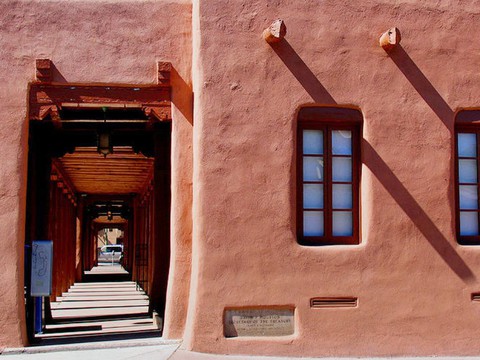 Những ngôi nhà pueblo hồi sinh ở Santa Fe - Ảnh 4. Những ngôi nhà pueblo hồi sinh ở Santa Fe - Ảnh 4.