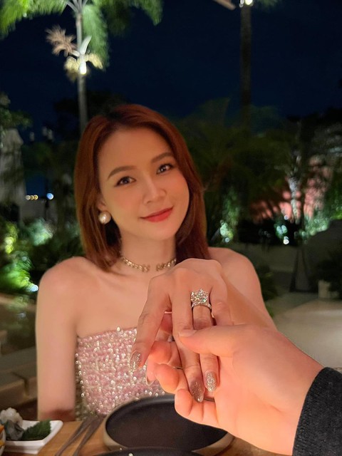 Sam nói về kế hoạch cưới, nhắn nhủ Ngô Kiến Huy mừng cưới 2 cây vàng - Ảnh 5. Sam nói về kế hoạch cưới, nhắn nhủ Ngô Kiến Huy mừng cưới 2 cây vàng - Ảnh 5.