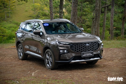 Ford Territory vượt Mazda CX-5, lên ngôi vương doanh số CUV cỡ C - Ảnh 9. Ford Territory vượt Mazda CX-5, lên ngôi vương doanh số CUV cỡ C - Ảnh 9.