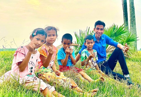 Chuyện của người thủ lĩnh nhập cư - Ảnh 1. Chuyện của người thủ lĩnh nhập cư - Ảnh 1.