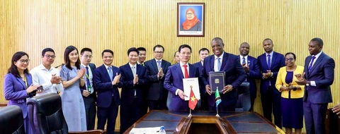 Đoàn đại biểu Việt Nam kết thúc chuyến thăm và dự Đại hội Đảng Cách mạng Tanzania - Ảnh 4. Đoàn đại biểu Việt Nam kết thúc chuyến thăm và dự Đại hội Đảng Cách mạng Tanzania - Ảnh 4.