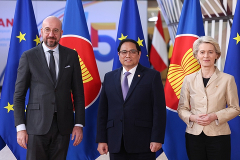 Thủ tướng Phạm Minh Chính dự Hội nghị cấp cao kỷ niệm 45 năm ASEAN - EU - Ảnh 1. Thủ tướng Phạm Minh Chính dự Hội nghị cấp cao kỷ niệm 45 năm ASEAN - EU - Ảnh 1.
