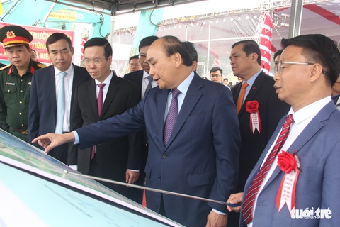 Chủ tịch nước: Xây dựng cảng Liên Chiểu là đầu tư cho cả vùng miền Trung - Ảnh 1. Chủ tịch nước: Xây dựng cảng Liên Chiểu là đầu tư cho cả vùng miền Trung - Ảnh 1.