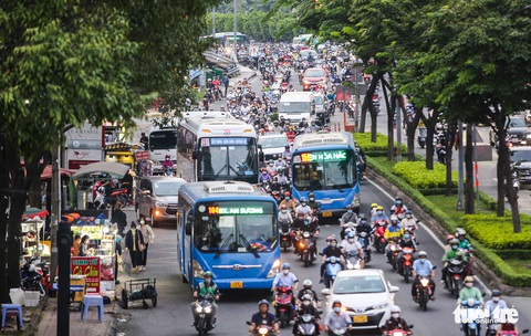 Điều chỉnh nhiều tuyến buýt tại TP.HCM dịp Tết dương lịch 2023 - Ảnh 1. Điều chỉnh nhiều tuyến buýt tại TP.HCM dịp Tết dương lịch 2023 - Ảnh 1.