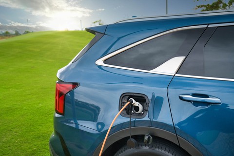 Kia Sorento hybrid chốt giá từ 1,4 tỉ đồng tại Việt Nam - Phép thử xe xanh đầu tiên ở phân khúc D - Ảnh 16. Kia Sorento hybrid chốt giá từ 1,4 tỉ đồng tại Việt Nam - Phép thử xe xanh đầu tiên ở phân khúc D - Ảnh 16.