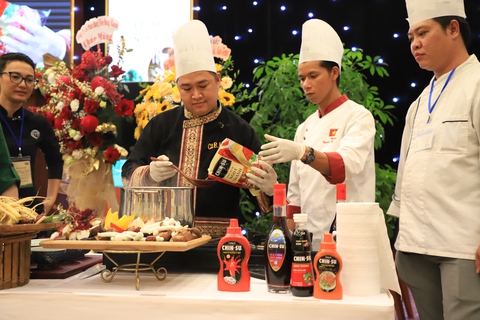Đề cử hàng trăm món ăn đặc sắc của miền Trung - Ảnh 2. Đề cử hàng trăm món ăn đặc sắc của miền Trung - Ảnh 2.