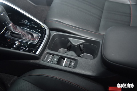 Honda HR-V thêm bản giá rẻ, thay động cơ, tham vọng tăng thị phần - Ảnh 4. Honda HR-V thêm bản giá rẻ, thay động cơ, tham vọng tăng thị phần - Ảnh 4.