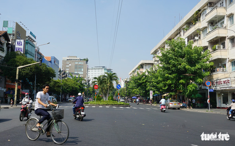 TP.HCM: Nhiều sở ngành ủng hộ làm phố ẩm thực Phan Xích Long - Ảnh 1. TP.HCM: Nhiều sở ngành ủng hộ làm phố ẩm thực Phan Xích Long - Ảnh 1.