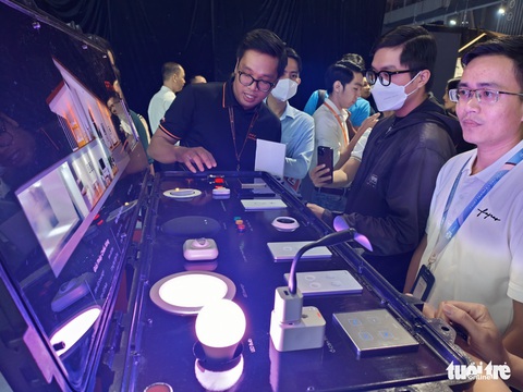Tại FPT Techday 2022, robot do người Việt chế tạo cõng được cả tấn - Ảnh 5. Tại FPT Techday 2022, robot do người Việt chế tạo cõng được cả tấn - Ảnh 5.