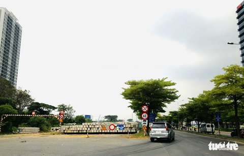 Cuối năm, thấy đường sá ở TP.HCM bị xới tung mà phát ngán - Ảnh 8. Cuối năm, thấy đường sá ở TP.HCM bị xới tung mà phát ngán - Ảnh 8.