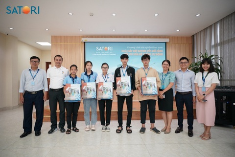 Một ngày đi học tại nhà máy của sinh viên - Ảnh 5. Một ngày đi học tại nhà máy của sinh viên - Ảnh 5.