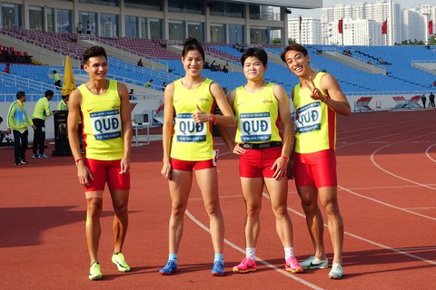 Nguyễn Tiến Trọng, Nguyễn Linh Na xô đổ kỷ lục quốc gia nội dung nhảy xa và 7 môn phối hợp - Ảnh 7. Nguyễn Tiến Trọng, Nguyễn Linh Na xô đổ kỷ lục quốc gia nội dung nhảy xa và 7 môn phối hợp - Ảnh 7.