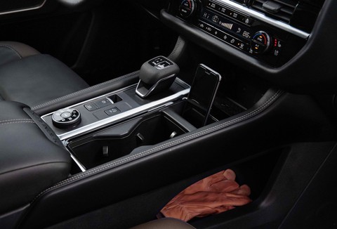 Ra mắt Pathfinder 2023 - SUV lớn nhất của Nissan được mong chờ về Việt Nam - Ảnh 6. Ra mắt Pathfinder 2023 - SUV lớn nhất của Nissan được mong chờ về Việt Nam - Ảnh 6.
