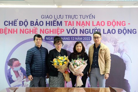 Mắc bệnh nghề nghiệp, tai nạn lao động... được bảo hiểm chi trả thế nào? - Ảnh 1. Mắc bệnh nghề nghiệp, tai nạn lao động... được bảo hiểm chi trả thế nào? - Ảnh 1.