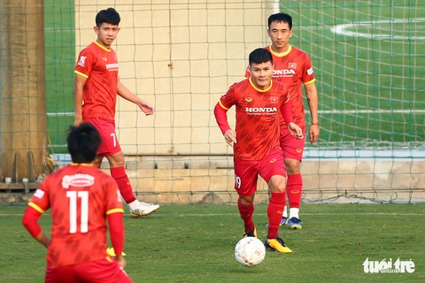 Quang Hải đang rất khỏe, sẵn sàng chinh phục AFF Cup 2022 - Ảnh 1. Quang Hải đang rất khỏe, sẵn sàng chinh phục AFF Cup 2022 - Ảnh 1.