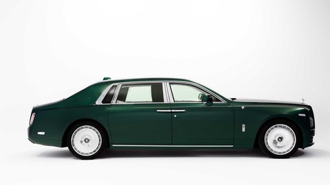 Rolls-Royce khoe 6 xe độc bản mới đại gia Trung Đông: Mỗi xe một kiểu nguyên tố - Ảnh 4. Rolls-Royce khoe 6 xe độc bản mới đại gia Trung Đông: Mỗi xe một kiểu nguyên tố - Ảnh 4.