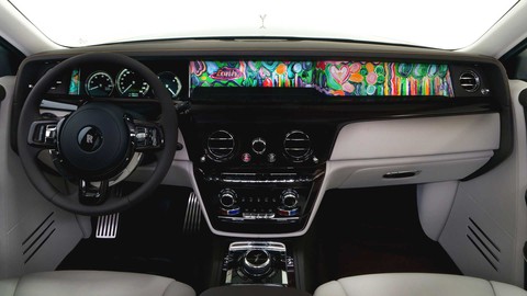 Rolls-Royce khoe 6 xe độc bản mới đại gia Trung Đông: Mỗi xe một kiểu nguyên tố - Ảnh 7. Rolls-Royce khoe 6 xe độc bản mới đại gia Trung Đông: Mỗi xe một kiểu nguyên tố - Ảnh 7.