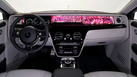 Rolls-Royce khoe 6 xe độc bản mới đại gia Trung Đông: Mỗi xe một kiểu nguyên tố - Ảnh 2. Rolls-Royce khoe 6 xe độc bản mới đại gia Trung Đông: Mỗi xe một kiểu nguyên tố - Ảnh 2.