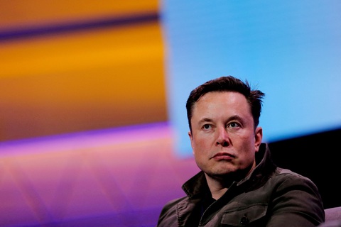 EU dọa trừng phạt Elon Musk vì Twitter đình chỉ tài khoản nhà báo - Ảnh 1. EU dọa trừng phạt Elon Musk vì Twitter đình chỉ tài khoản nhà báo - Ảnh 1.