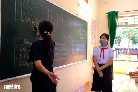Máy tính bảng cho học sinh nghèo, 9 tháng rồi vẫn chưa có - Ảnh 1. Máy tính bảng cho học sinh nghèo, 9 tháng rồi vẫn chưa có - Ảnh 1.