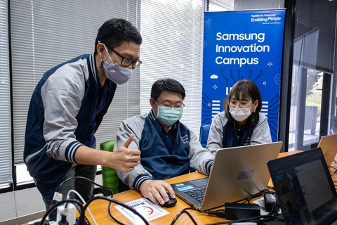Samsung thực hiện tầm nhìn chung tay kiến tạo tương lai thông qua giáo dục và đào tạo nhân tài - Ảnh 4. Samsung thực hiện tầm nhìn chung tay kiến tạo tương lai thông qua giáo dục và đào tạo nhân tài - Ảnh 4.