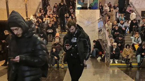 Ukraine bị không kích rộng khắp, ngày thứ hai liên tiếp - Ảnh 1. Ukraine bị không kích rộng khắp, ngày thứ hai liên tiếp - Ảnh 1.