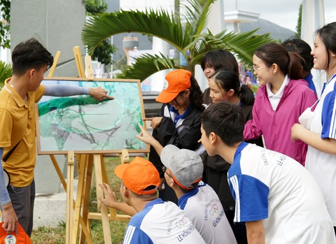 Nhiều hoạt động vì môi trường Côn Đảo bền vững - Ảnh 3. Nhiều hoạt động vì môi trường Côn Đảo bền vững - Ảnh 3.